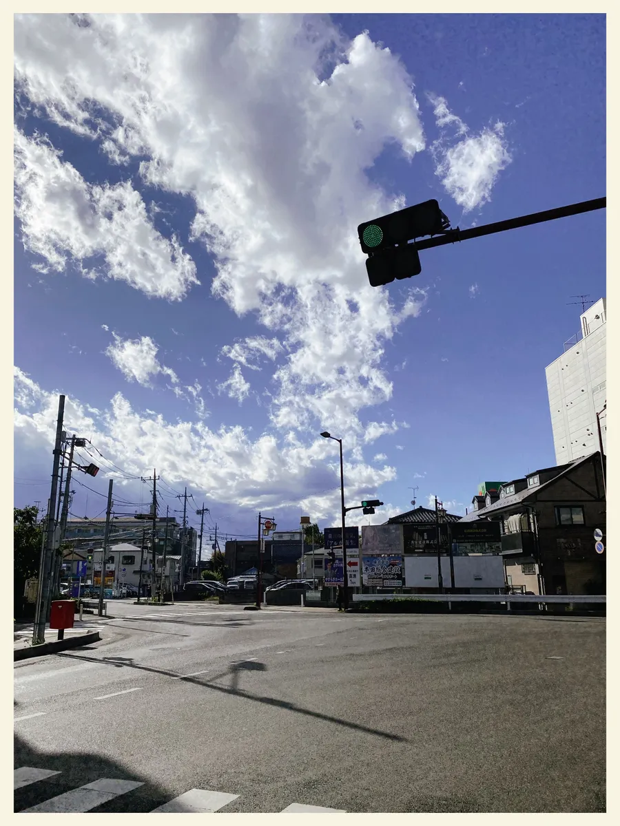 umi Camera - {t('top_frame_bordered')}